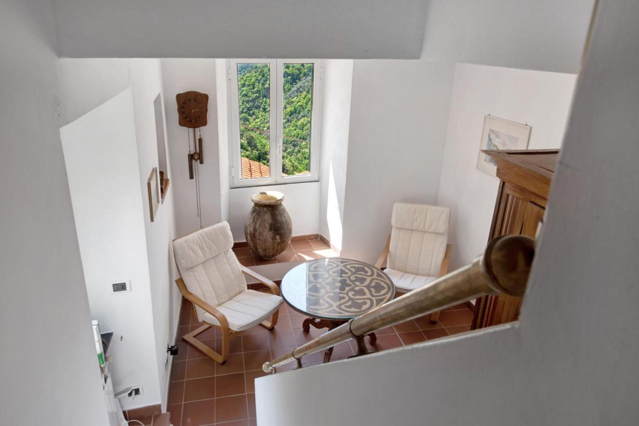 Cottage Con Vista Mare Дзоали Екстериор снимка